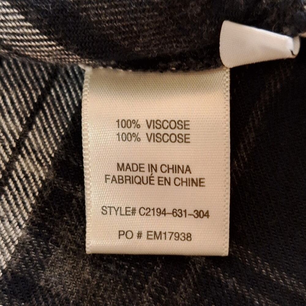 Cloth & Stone Anthropologie Shirt Womens Small 100% Viscose Flannel Frayed Hem - Picture 8 of 9